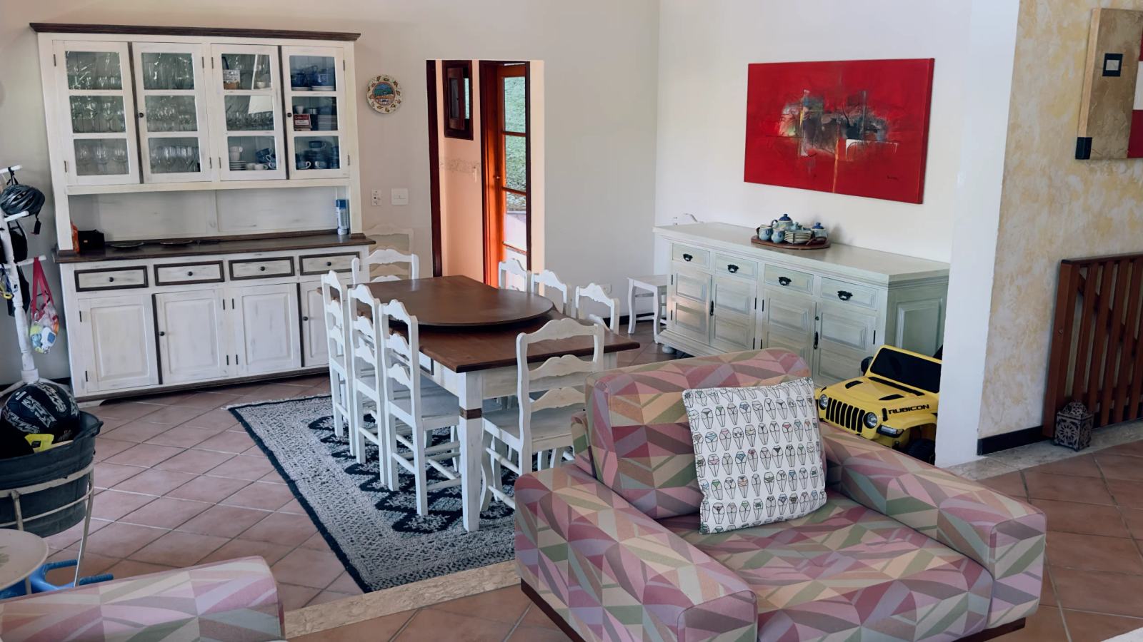 Casa rústica à venda no condomínio Iporanga (15)