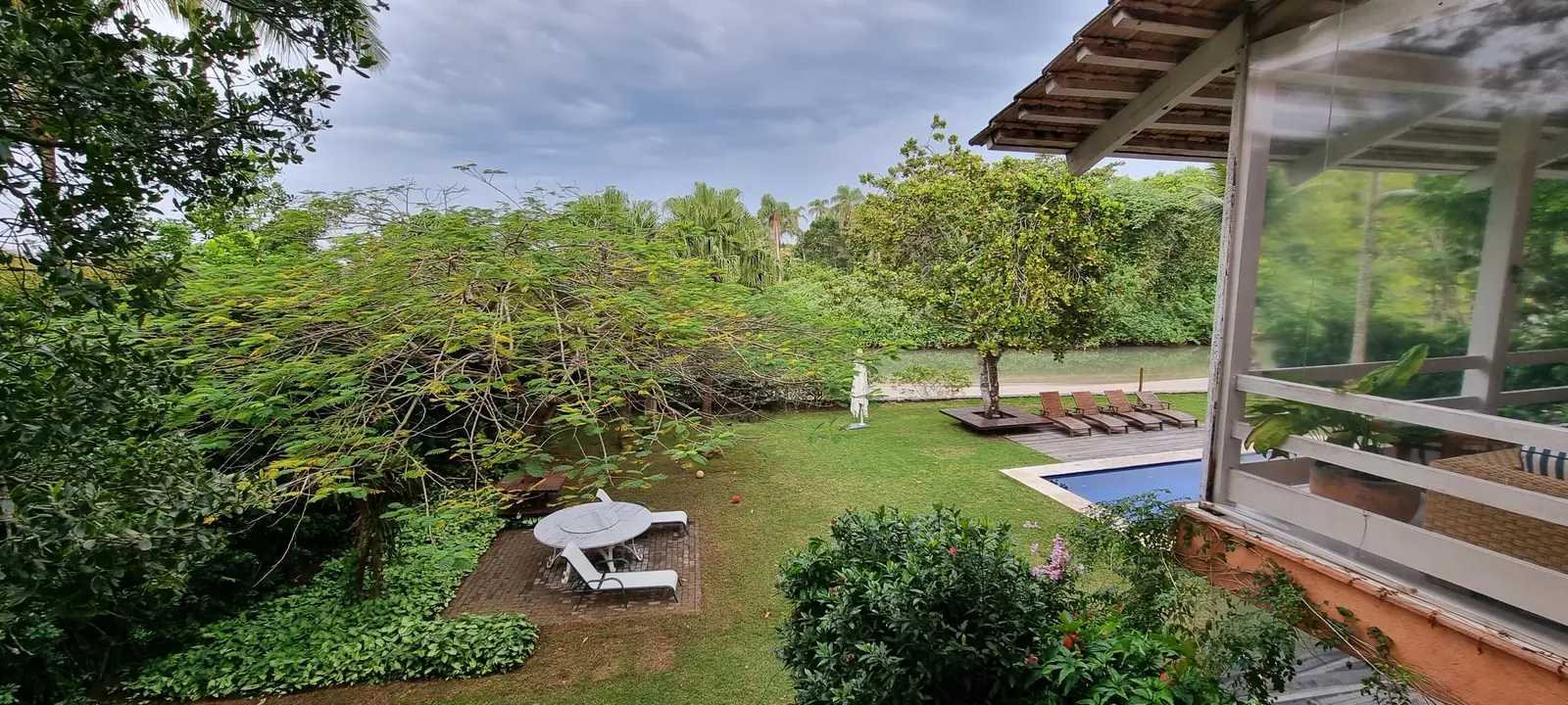 Área externa 8 — Iporanga, Guarujá, para temporada, Casa