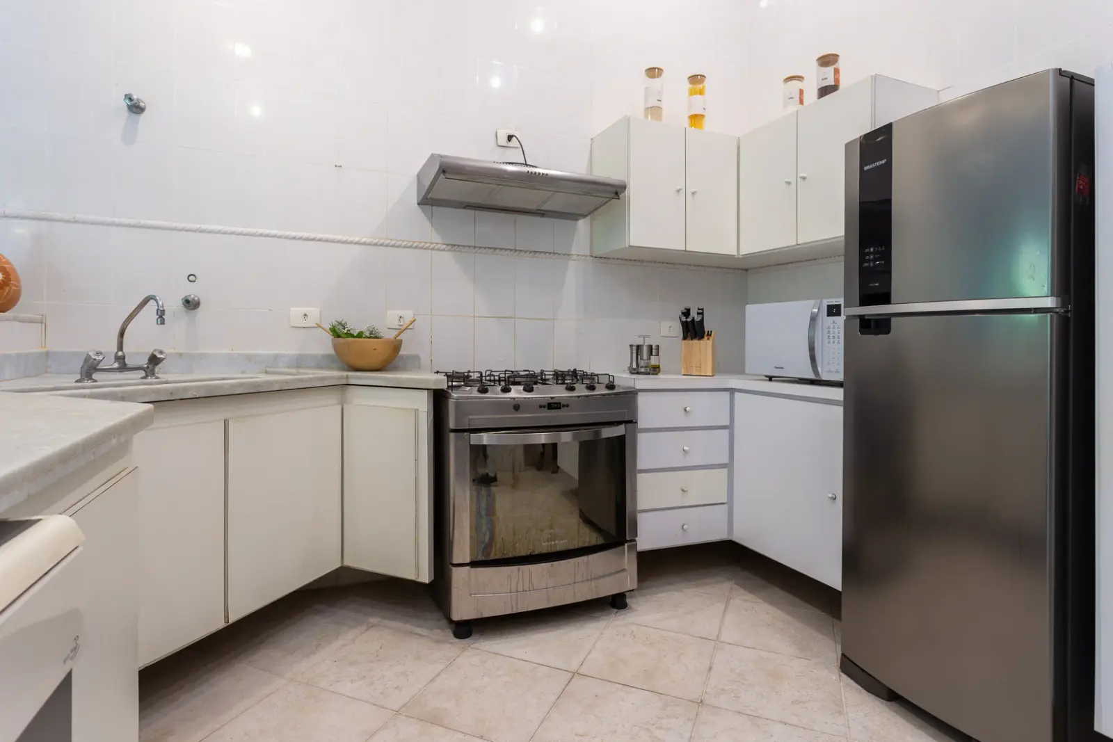 Área de serviço — Iporanga, Guarujá, para temporada, Casa