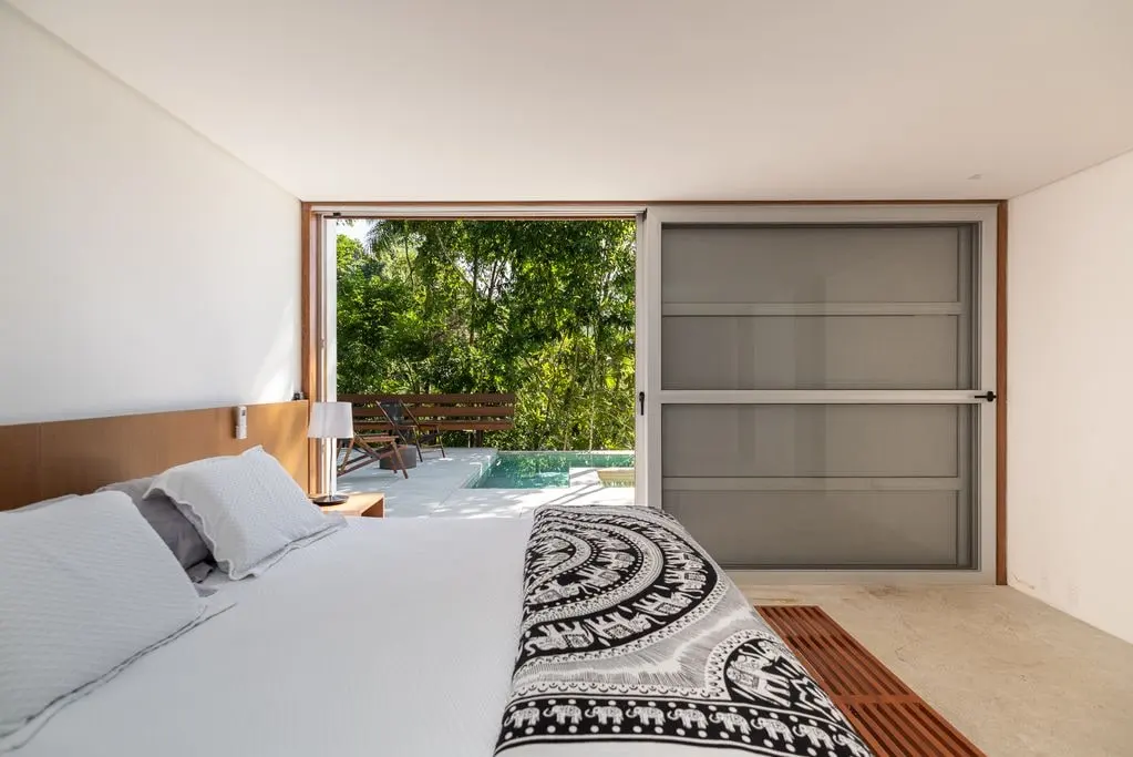 Suíte 1 — São Pedro, Guarujá, para temporada, Casa