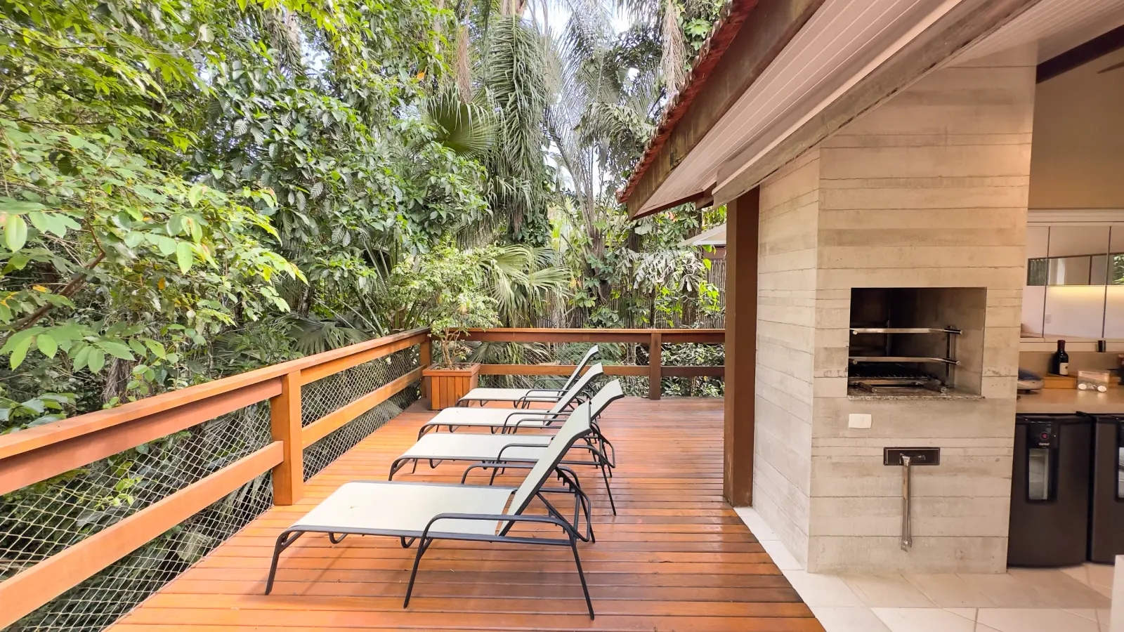 Área externa 8 — Iporanga, Guarujá, para temporada, Casa