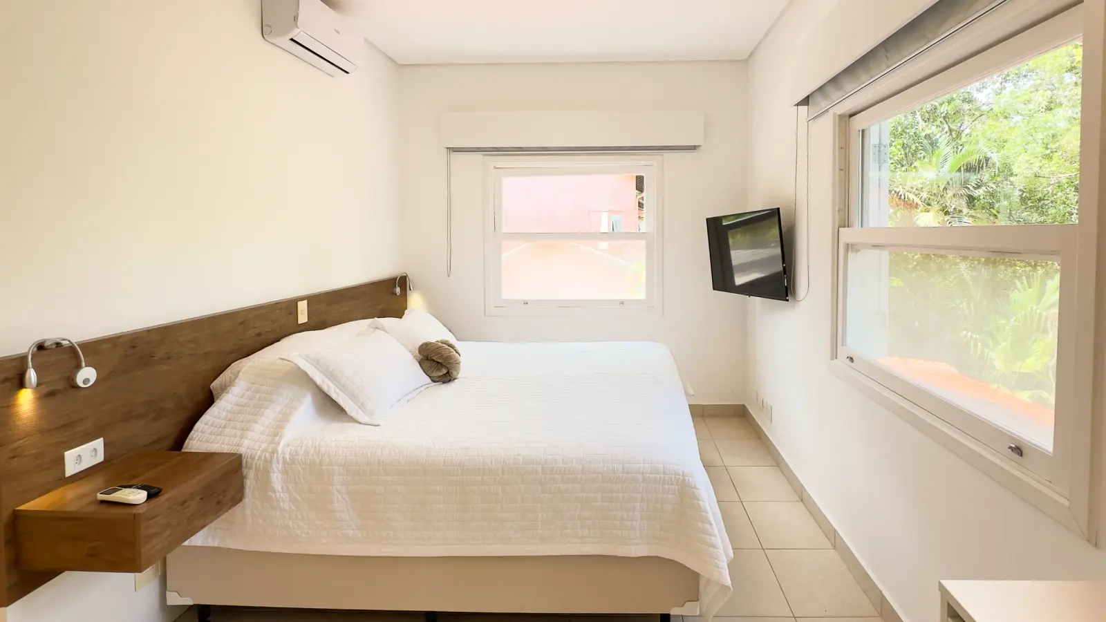 Suíte 1 — Iporanga, Guarujá, para temporada, Casa