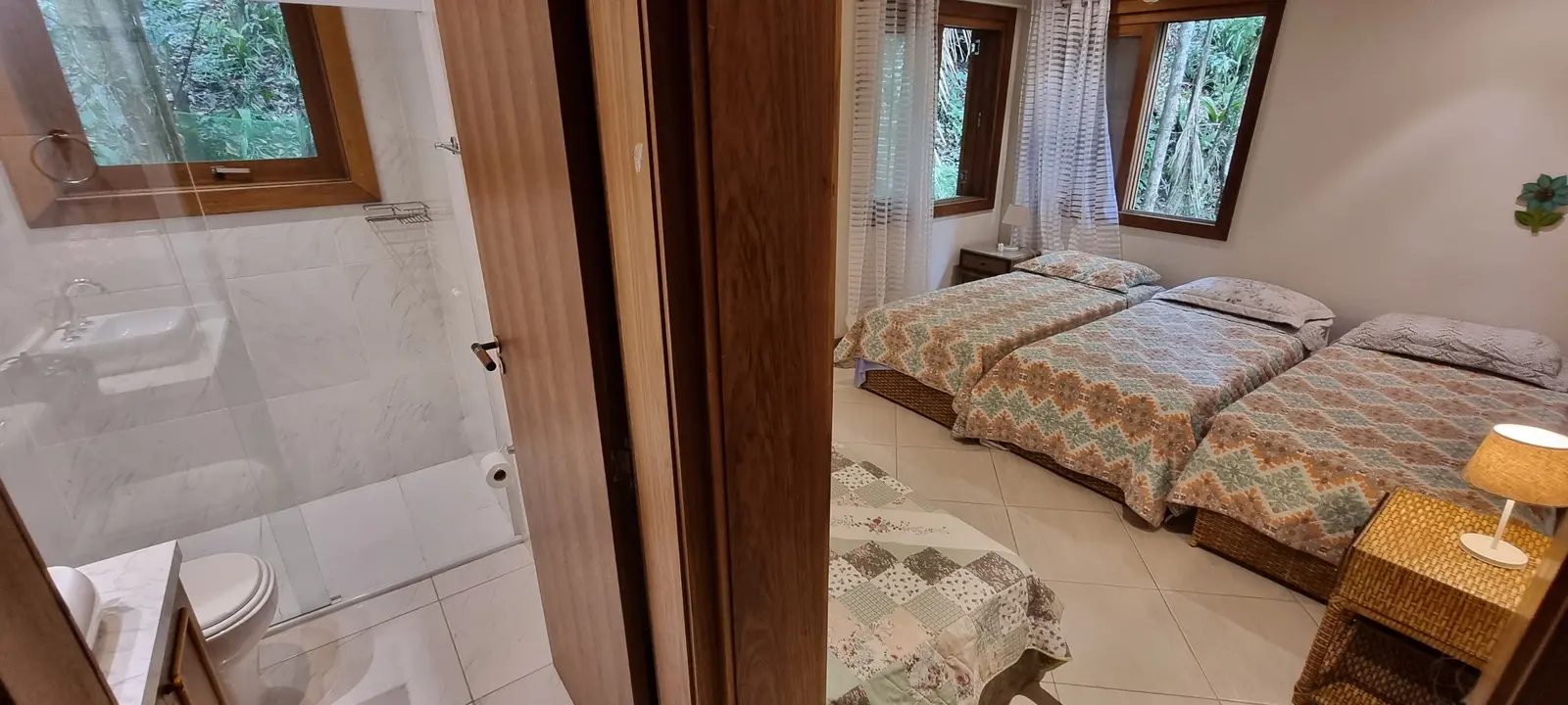 Suíte 5 — Iporanga, Guarujá, à venda e para locação, Casa