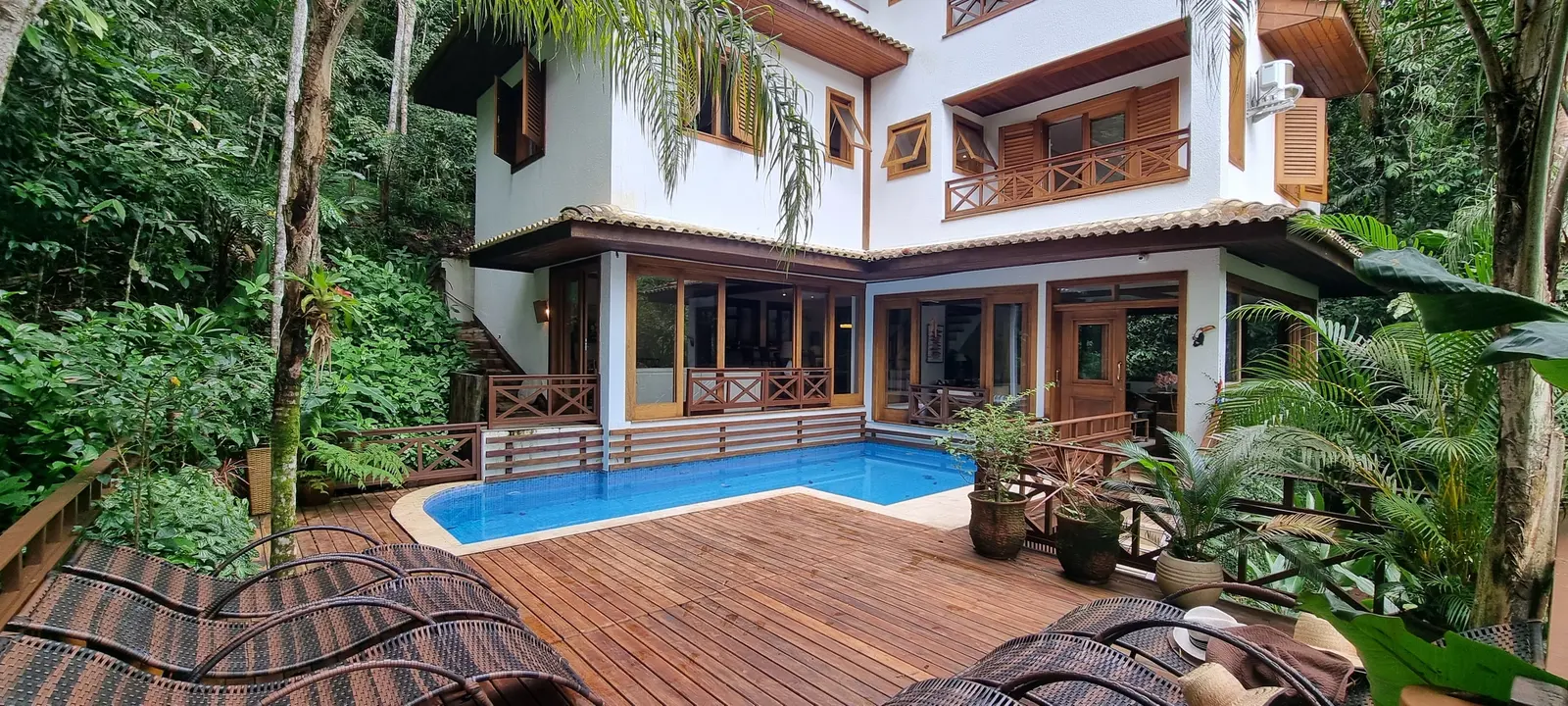 Área externa 6 — Iporanga, Guarujá, para temporada, Casa