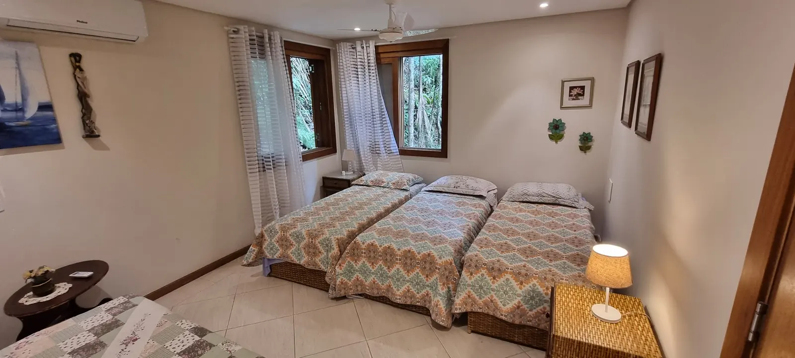 Suíte 4 — Iporanga, Guarujá, para temporada, Casa
