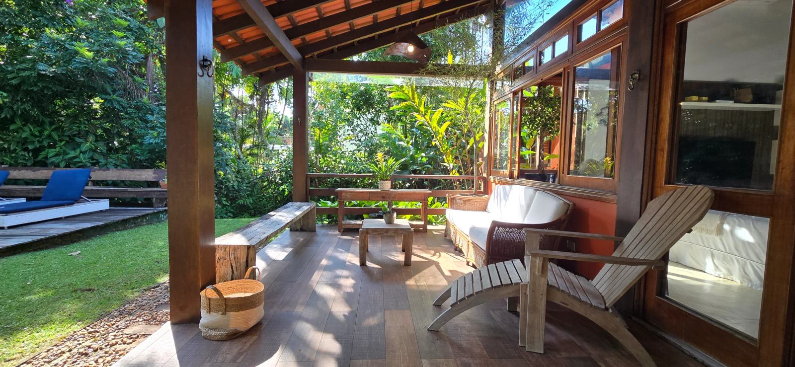 Área externa 28 — Iporanga, Guarujá, à venda e para locação, Casa