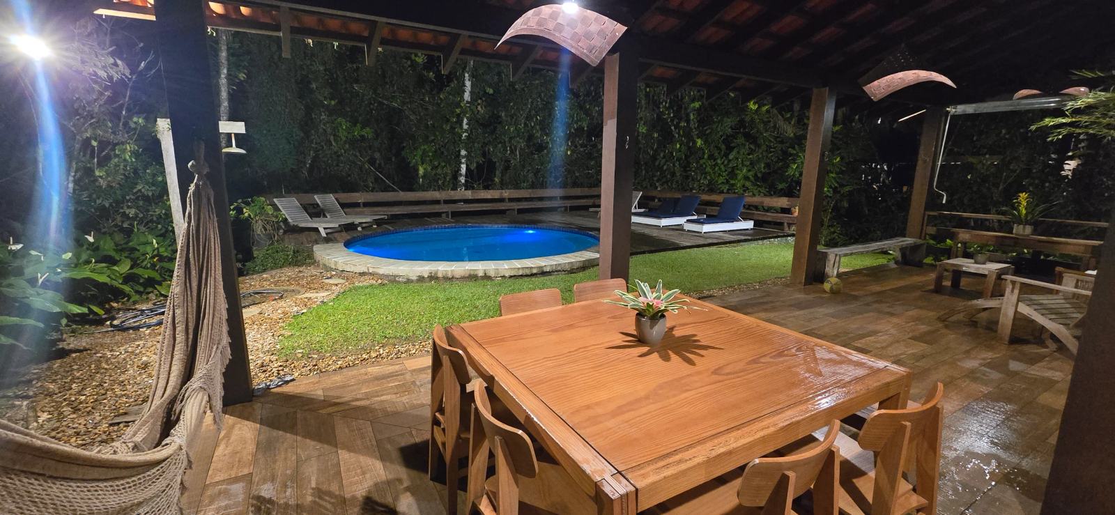 Área externa 15 — Iporanga, Guarujá, à venda e para locação, Casa