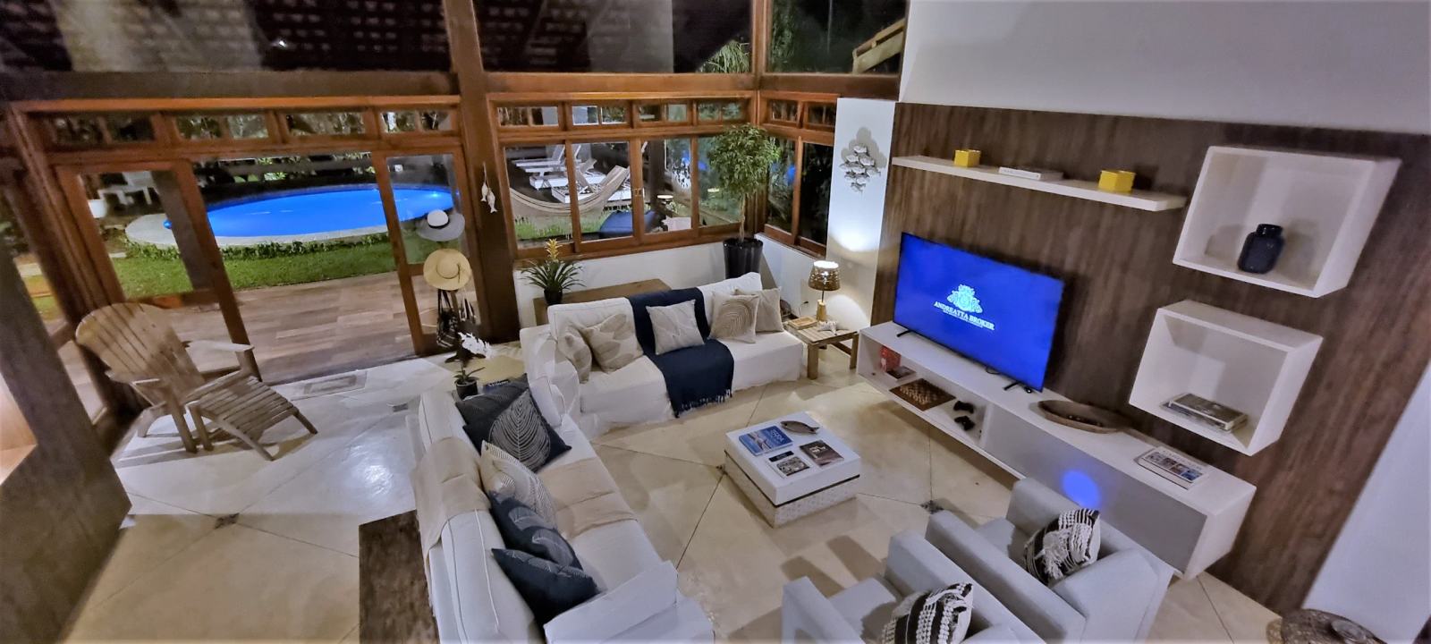 Ambiente interno 1 — Iporanga, Guarujá, à venda e para locação, Casa