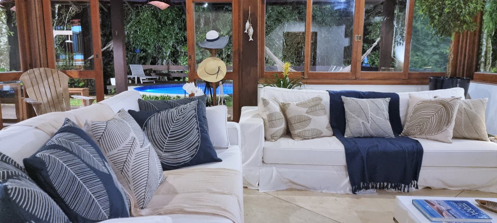 Ambiente interno 2 — Iporanga, Guarujá, à venda e para locação, Casa
