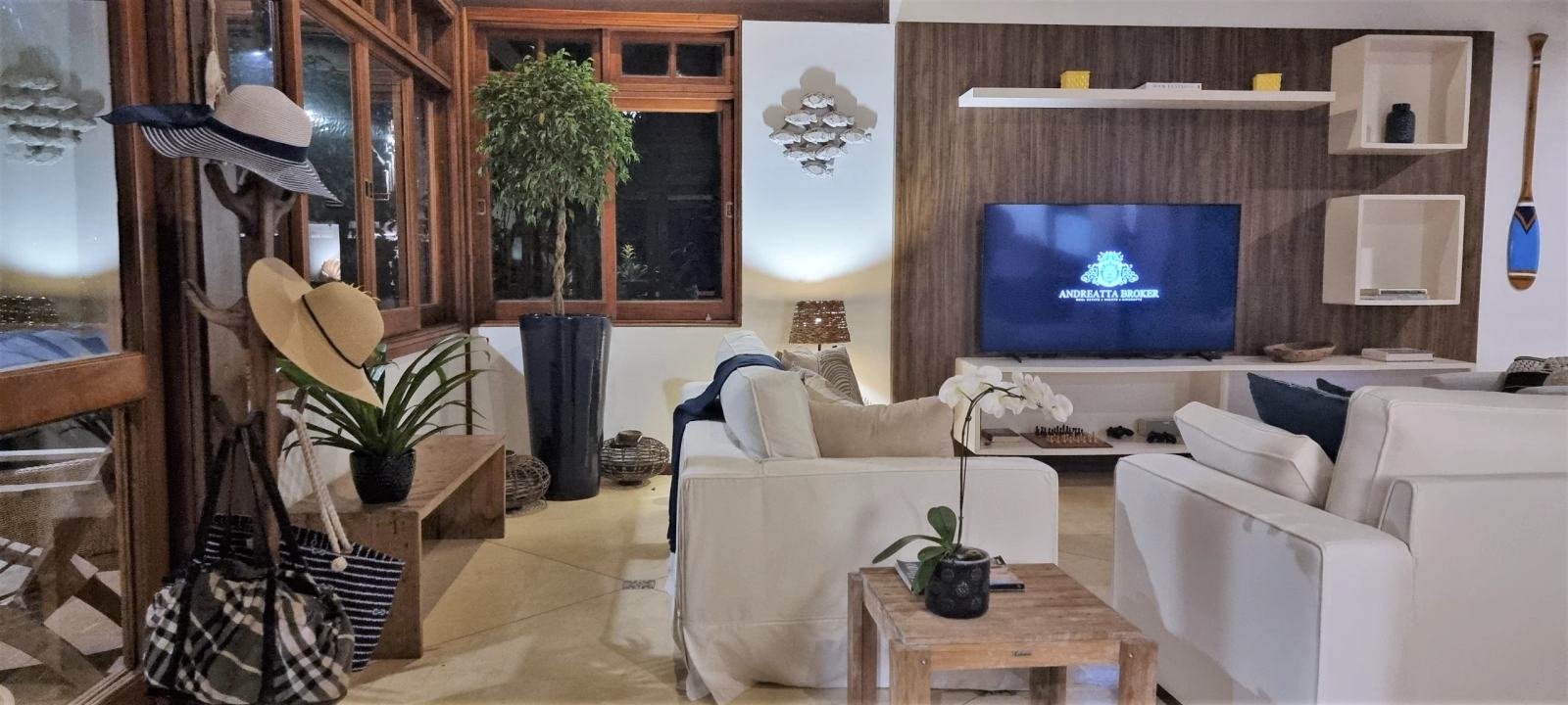 Ambiente interno 4 — Iporanga, Guarujá, à venda e para locação, Casa