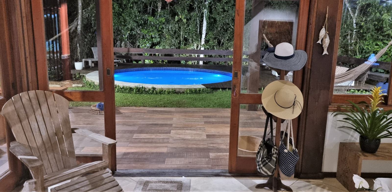 Ambiente interno 3 — Iporanga, Guarujá, à venda e para locação, Casa
