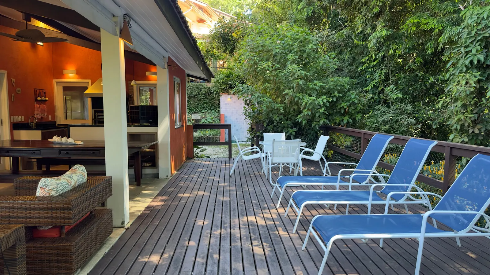 Área externa 26 — Iporanga, Guarujá, para temporada, Casa