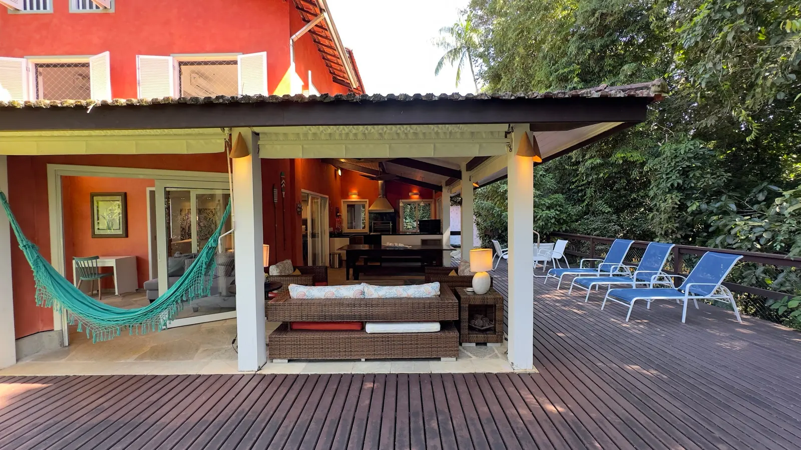 Área externa 25 — Iporanga, Guarujá, para temporada, Casa