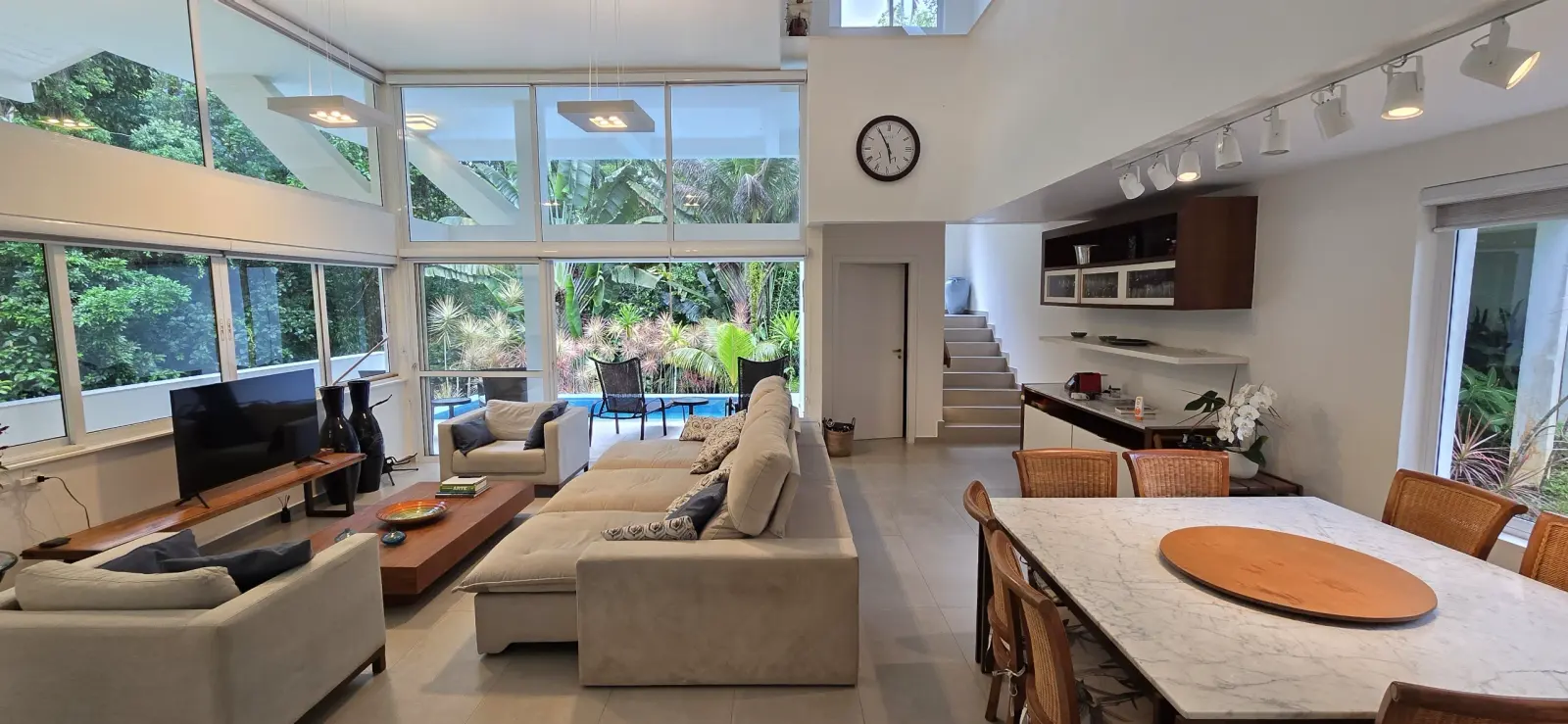 Ambiente interno 2 — Iporanga, Guarujá, para temporada, Casa