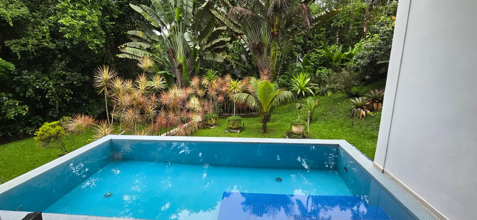 Área externa 2 — Iporanga, Guarujá, para temporada, Casa