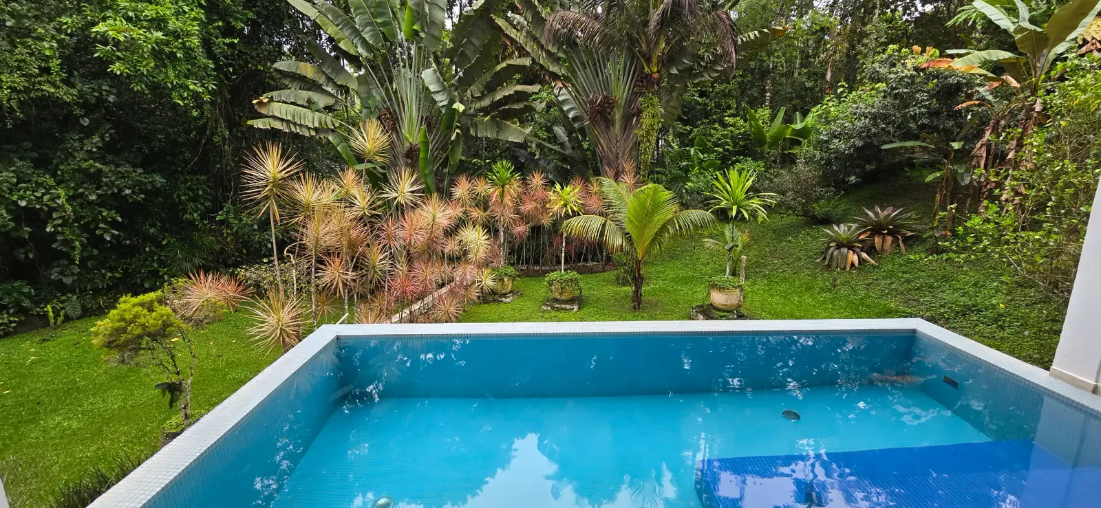 Foto 1 — Iporanga, Guarujá, para temporada, Casa