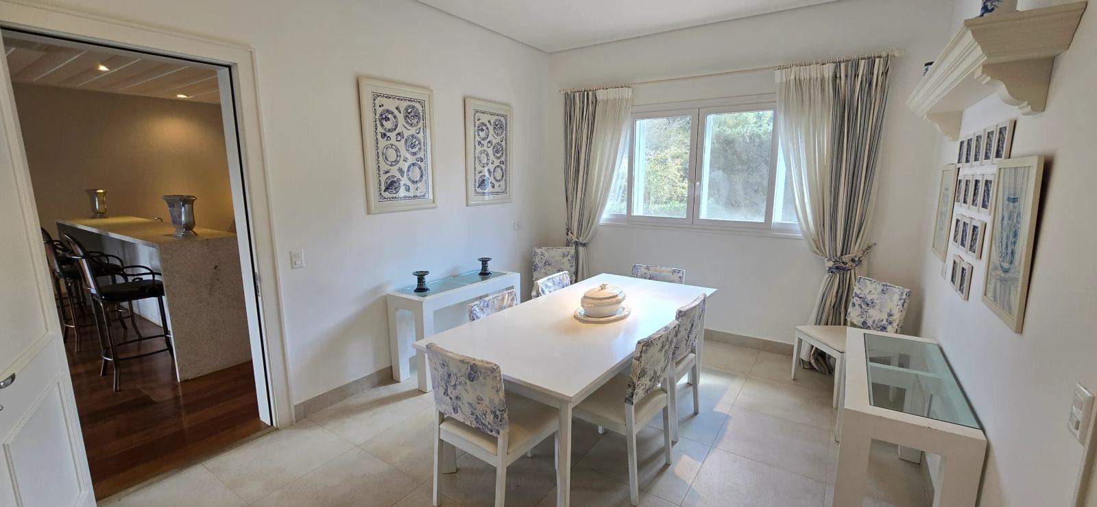 Área de serviço 3 — Quinta da Baroneza, Bragança Paulista, à venda, Casa