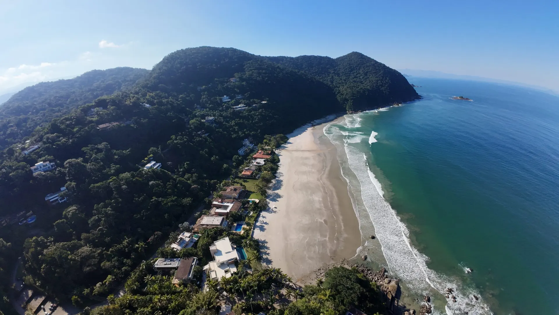 Vista Aérea do Condomínio Taguaiba na Cidade de Guarujá - Praia de Taguaiba