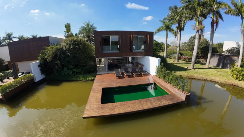 Casa à venda na Fazenda Boa Vista — Villa 626 | Fasano do Lago | Projeto Marcio Kogan