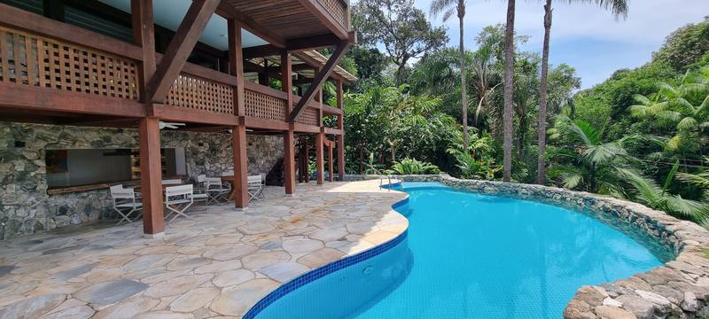 Casa à venda no Condomínio Iporanga Guarujá — Villa 460 | Projeto Jorge Zalszupin