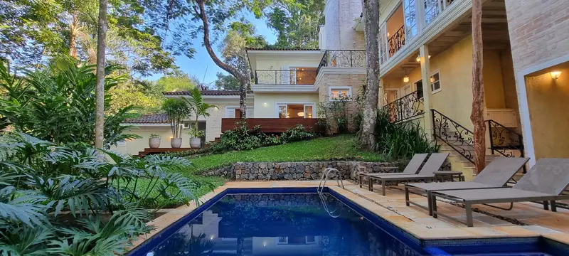 Casa para temporada no Condomínio Iporanga, Guarujá — Villa 462