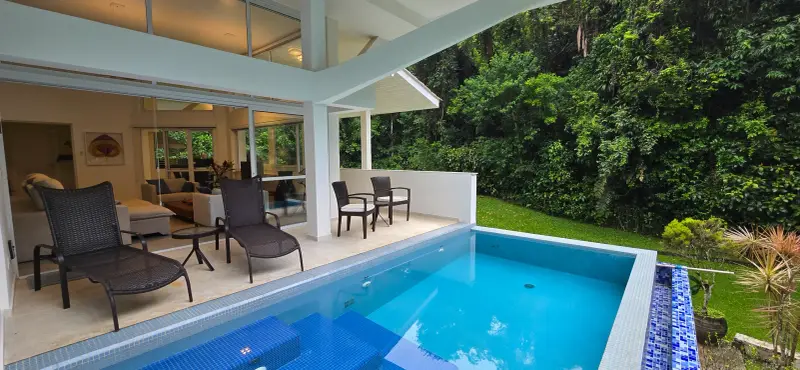 Casa para temporada no Condomínio Iporanga, Guarujá — Villa 439